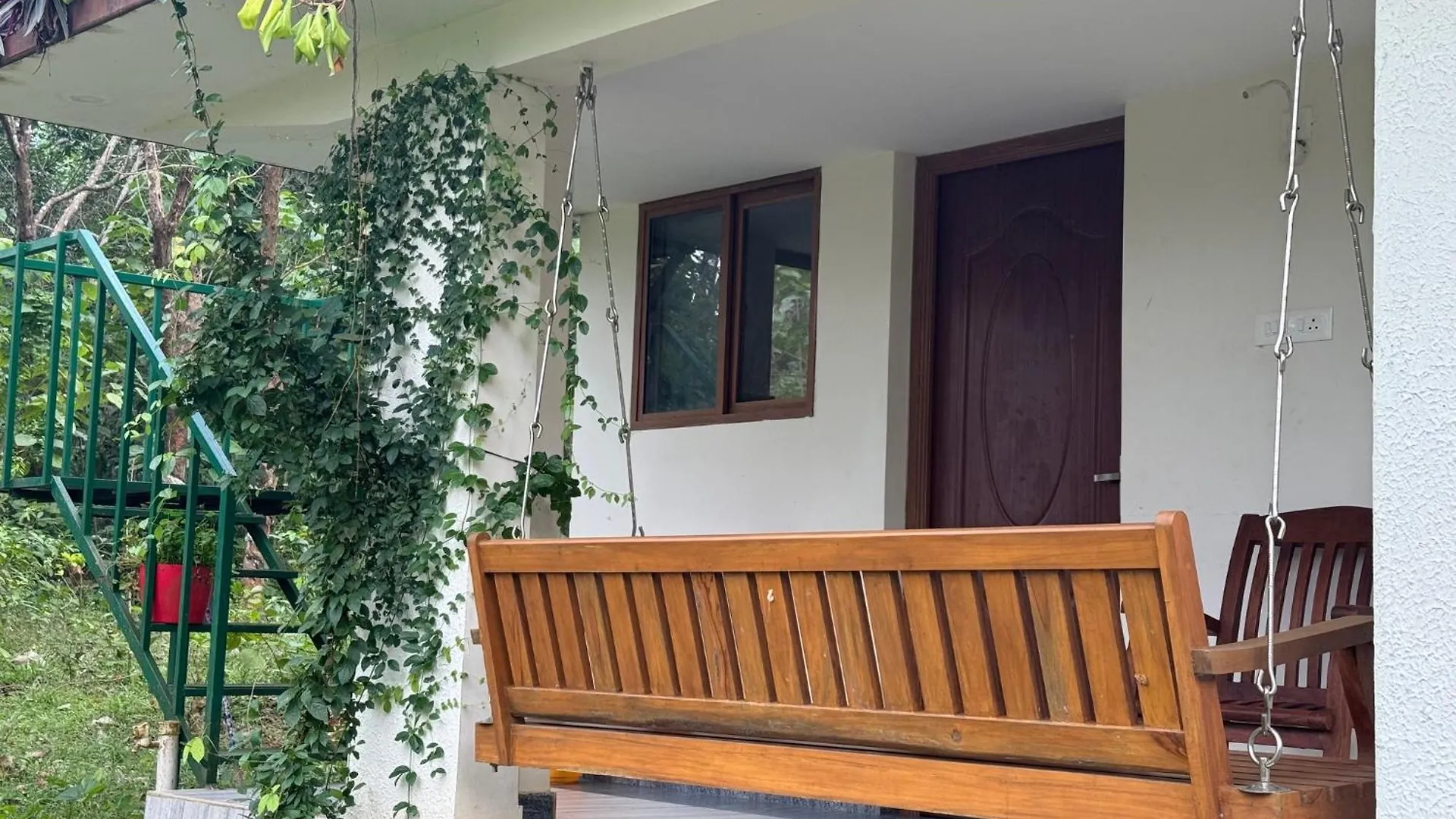 Home Stay In A Coffee Plantation Near Athirappally Kodali India